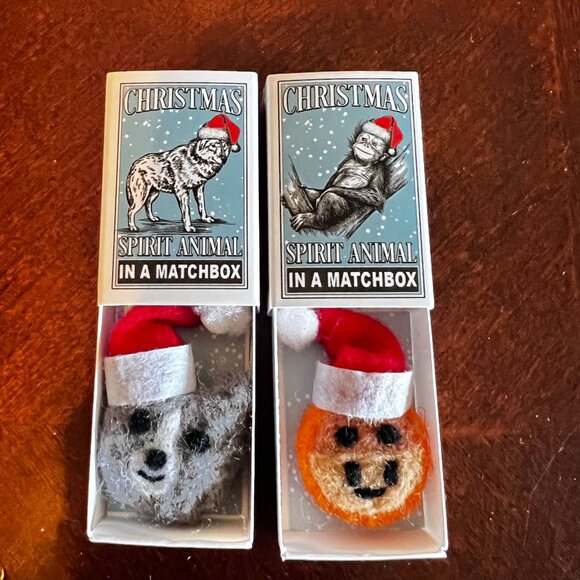 Christmas Spirit Animal Collectible In Matchbox Wool Felt Wolf & Orangutan Set - Picture 2 of 3